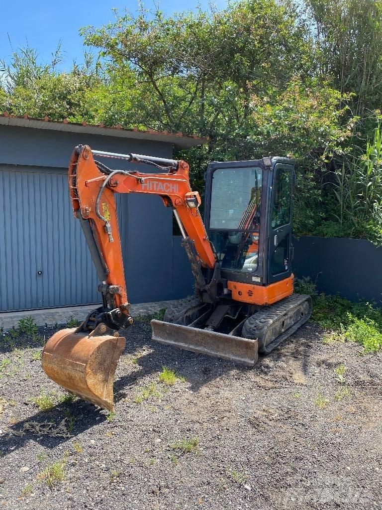 Hitachi ZX 26 소형 굴삭기 7톤 미만