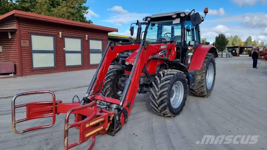 Massey Ferguson 5710 트랙터