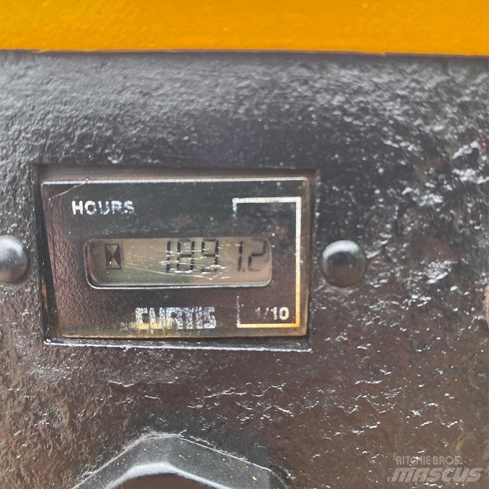 Terex MBR71B 싱글 드럼 롤러