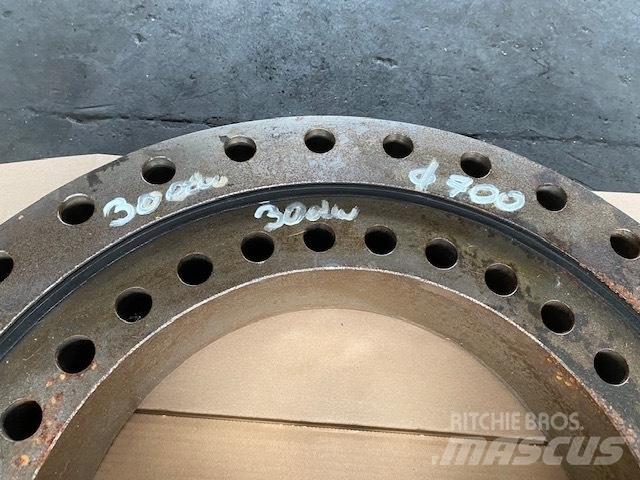 Astra bearing 700 mm 차축