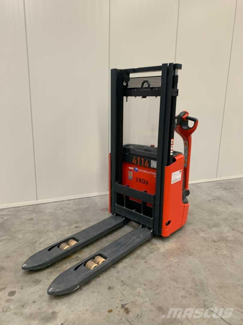 Linde L10B 보행식 리치 지게차