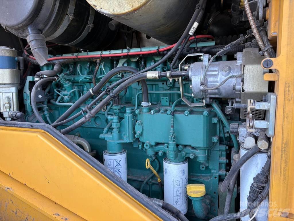 Volvo L 110 F  휠로우더