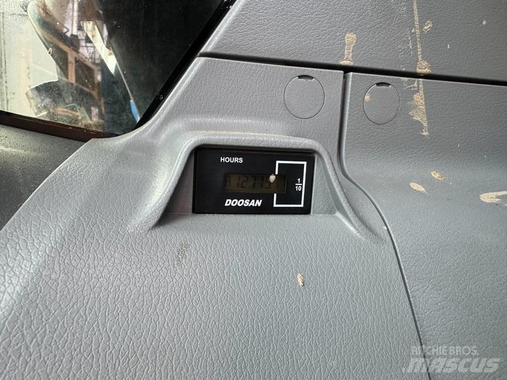 Doosan DX 300 LC-5 대형 굴삭기 29톤 이상
