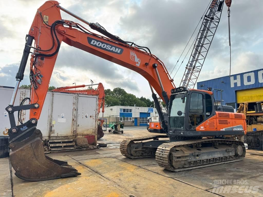 Doosan DX 300 LC-5 대형 굴삭기 29톤 이상