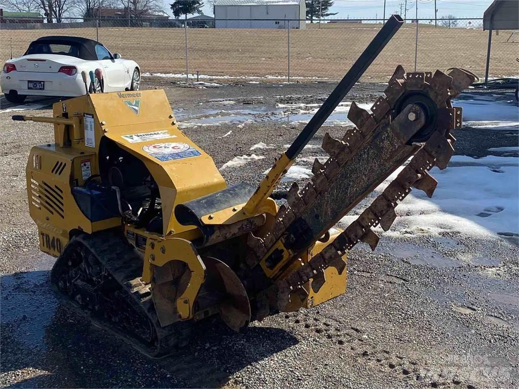 Vermeer RTX250 트렌처