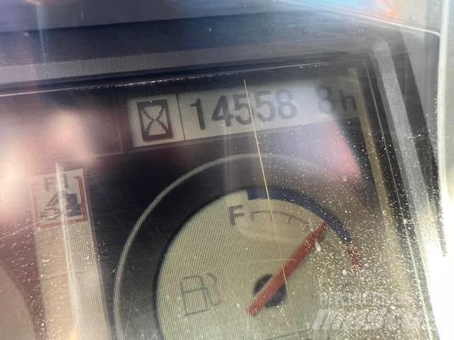 Hitachi ZX 210 LC-3 대형 굴삭기 29톤 이상