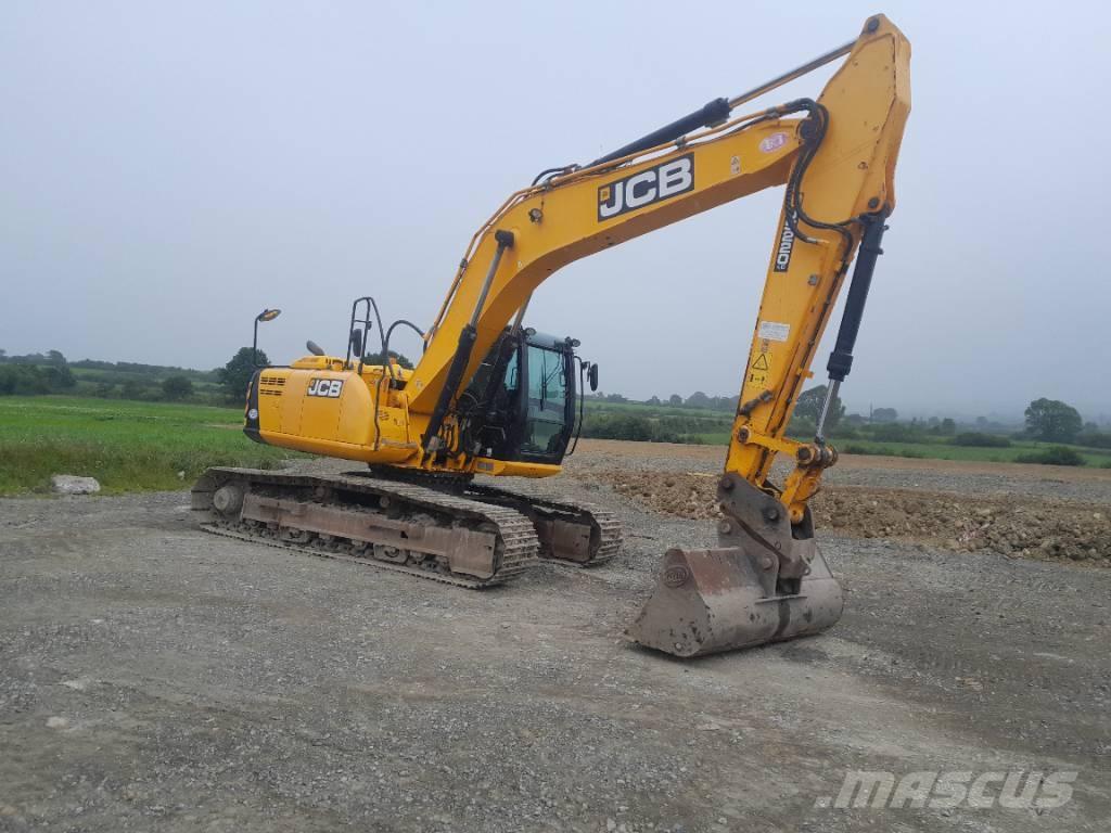 JCB JS 220 대형 굴삭기 29톤 이상
