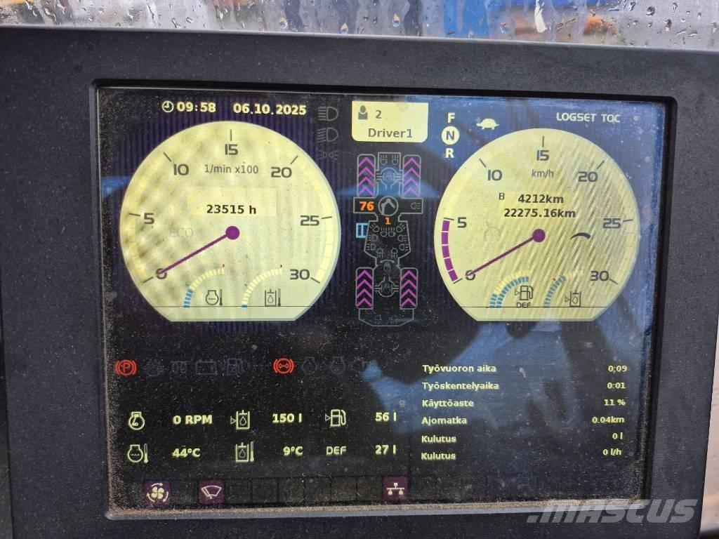 Logset 8F 원목 포워더