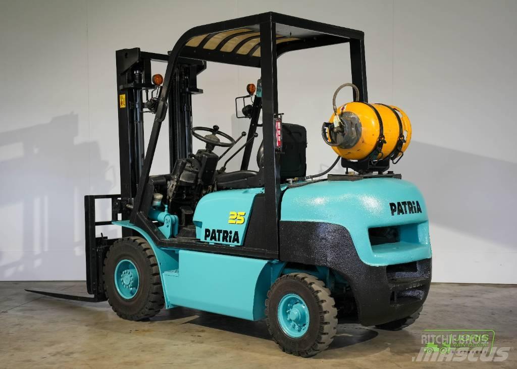 Patria PFG25TH-1 LPG 지게차