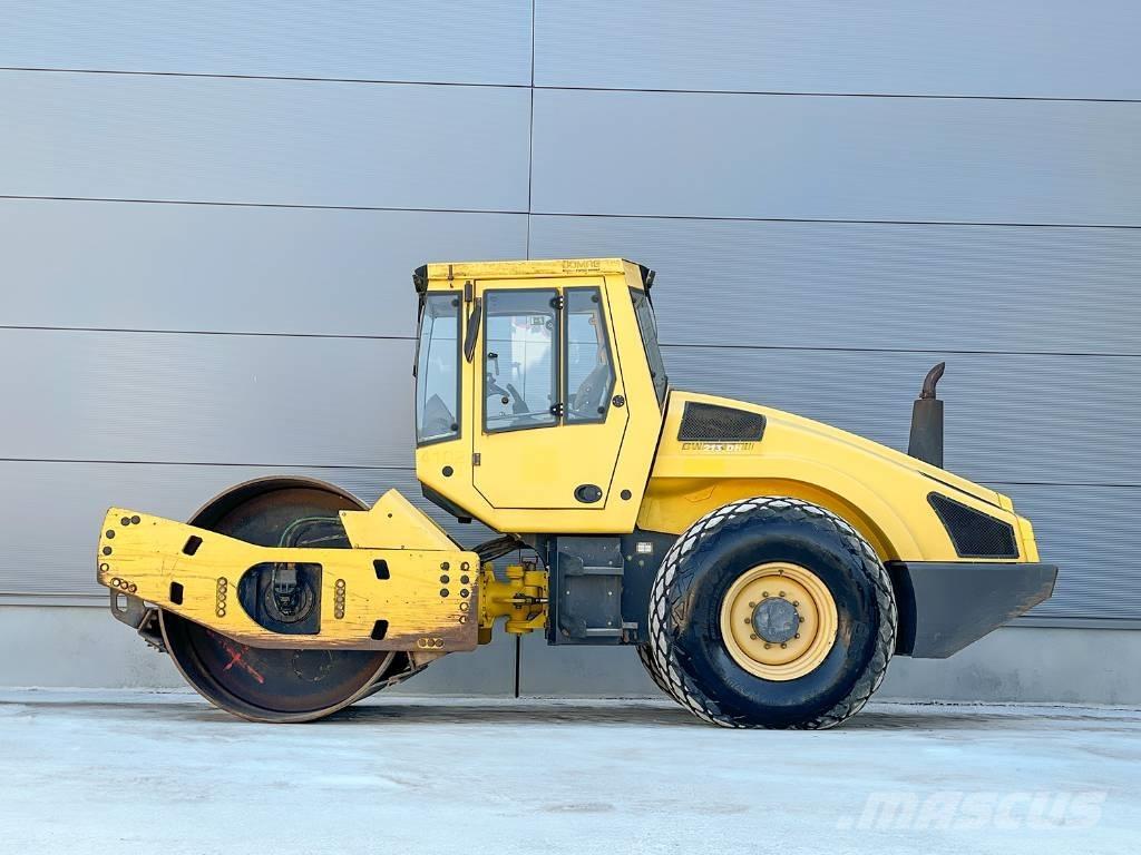 Bomag BW 213 D H-4 싱글 드럼 롤러
