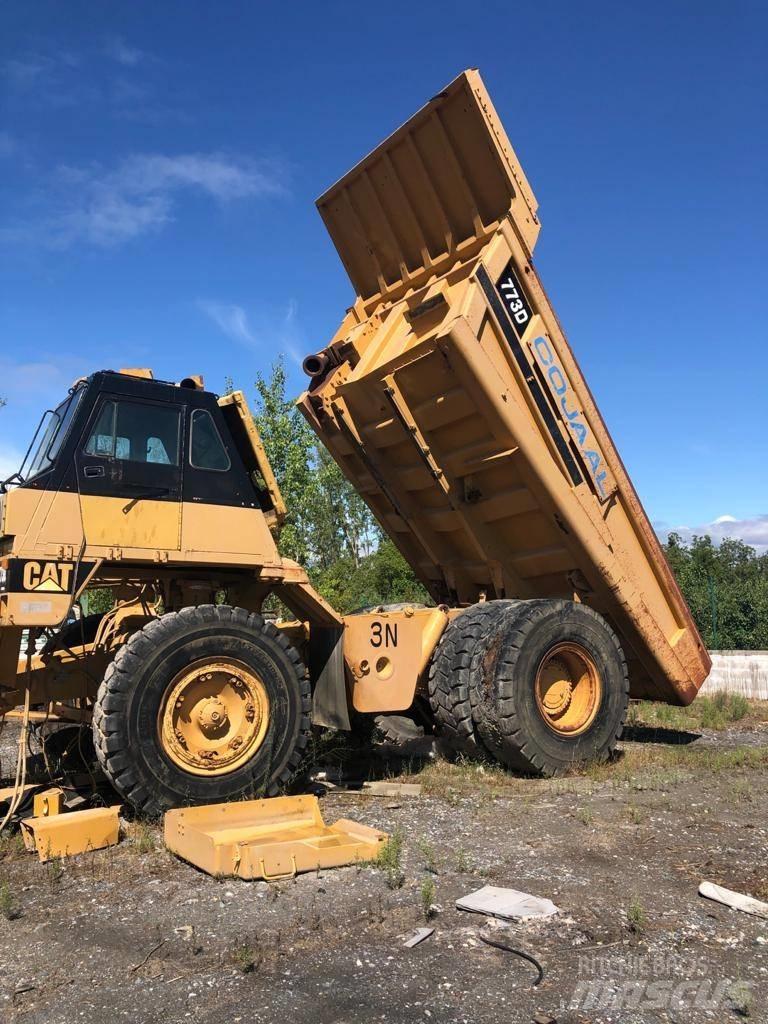 CAT 773 D 초대형 덤프 트럭