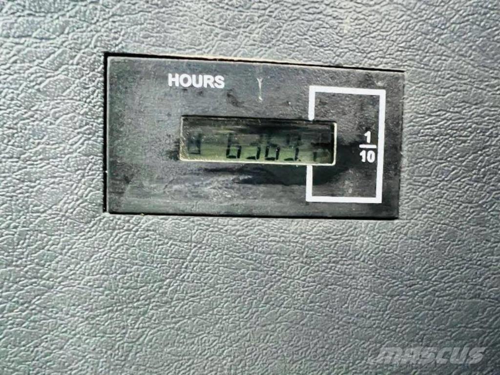 Hyundai 140W-9  휠 굴삭기