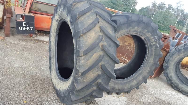  Pneus 540/65R34 타이어, 휠 및 림