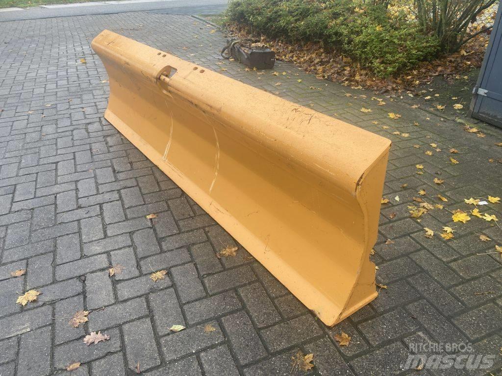 CASE DOZER BLADE 삽날
