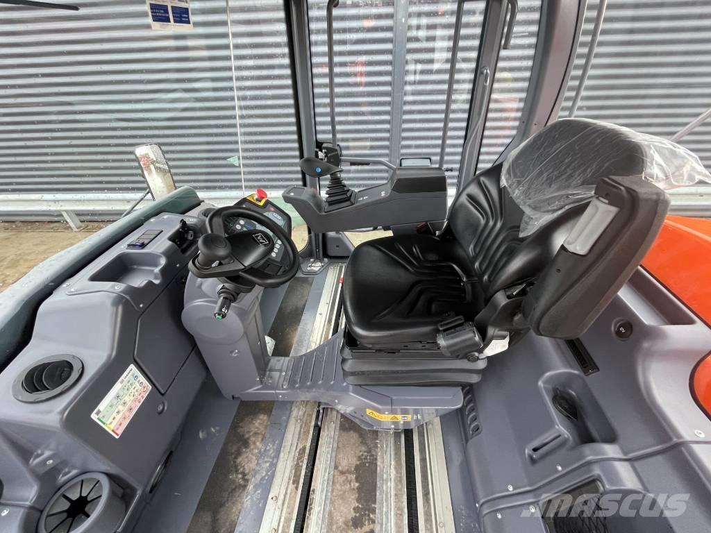 Hamm HP 180I 공기 타이어 롤러