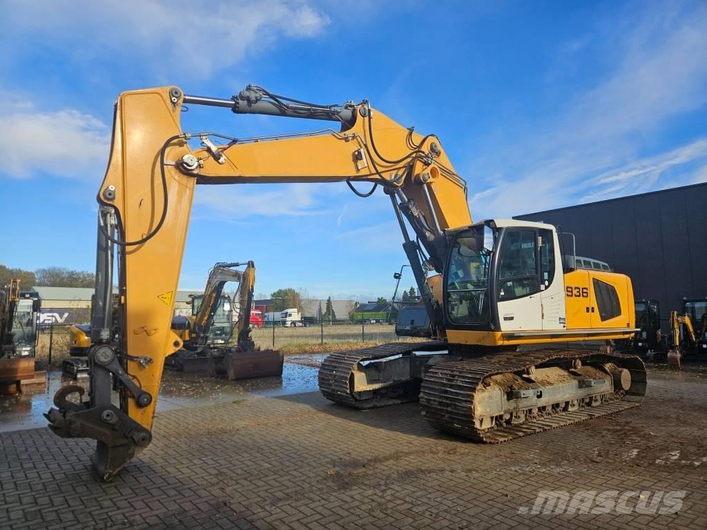 Liebherr R 936 LC 대형 굴삭기 29톤 이상