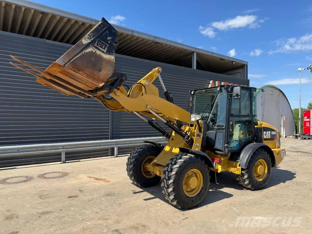 CAT 906M  휠로우더