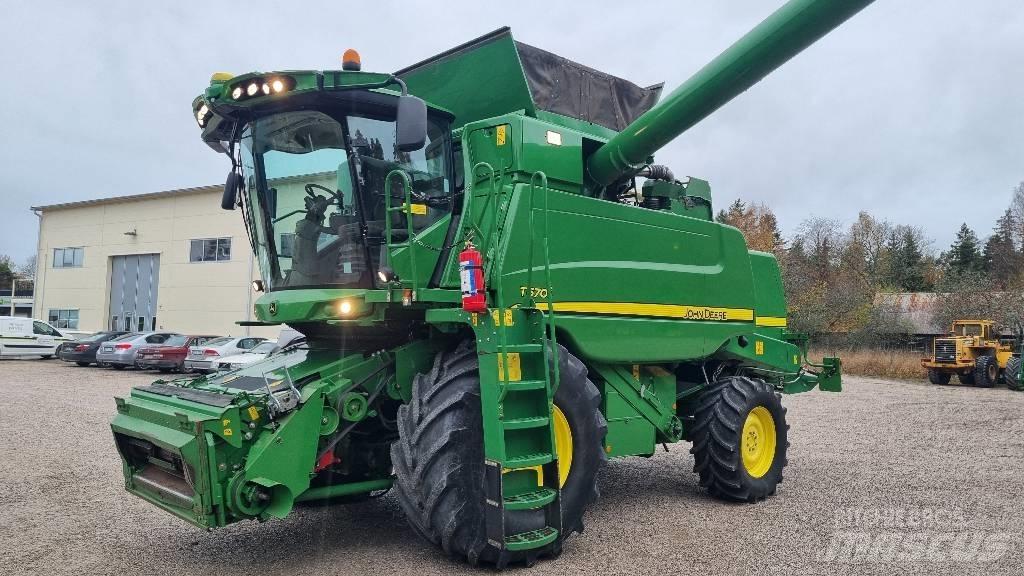John Deere T670i 콤바인 수확기