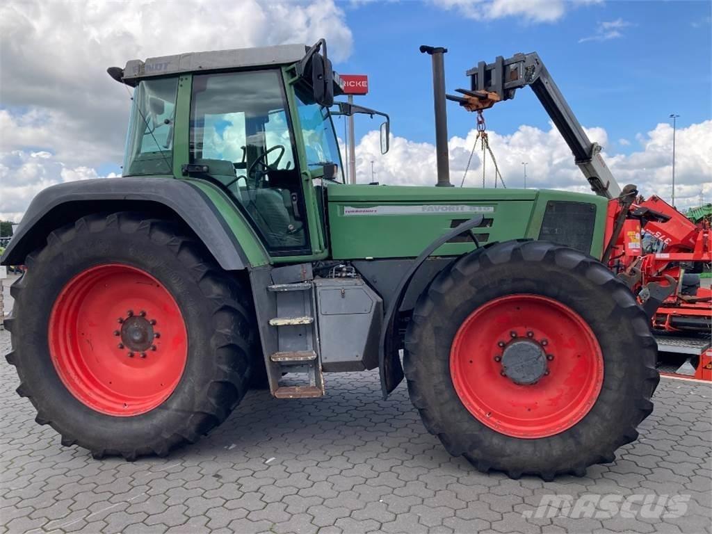 Fendt Favorit 818 트랙터