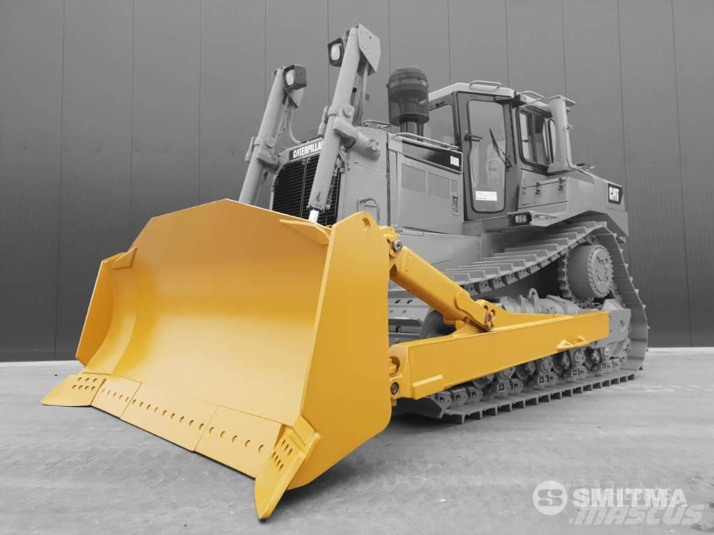 CAT D8T 삽날