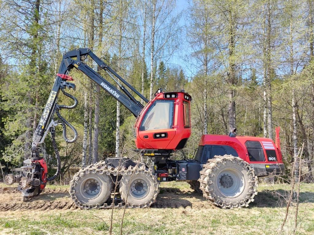 Komatsu 901 원목 하베스터
