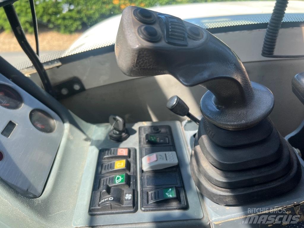 Terex TC 75 중형굴삭기 7톤-28톤