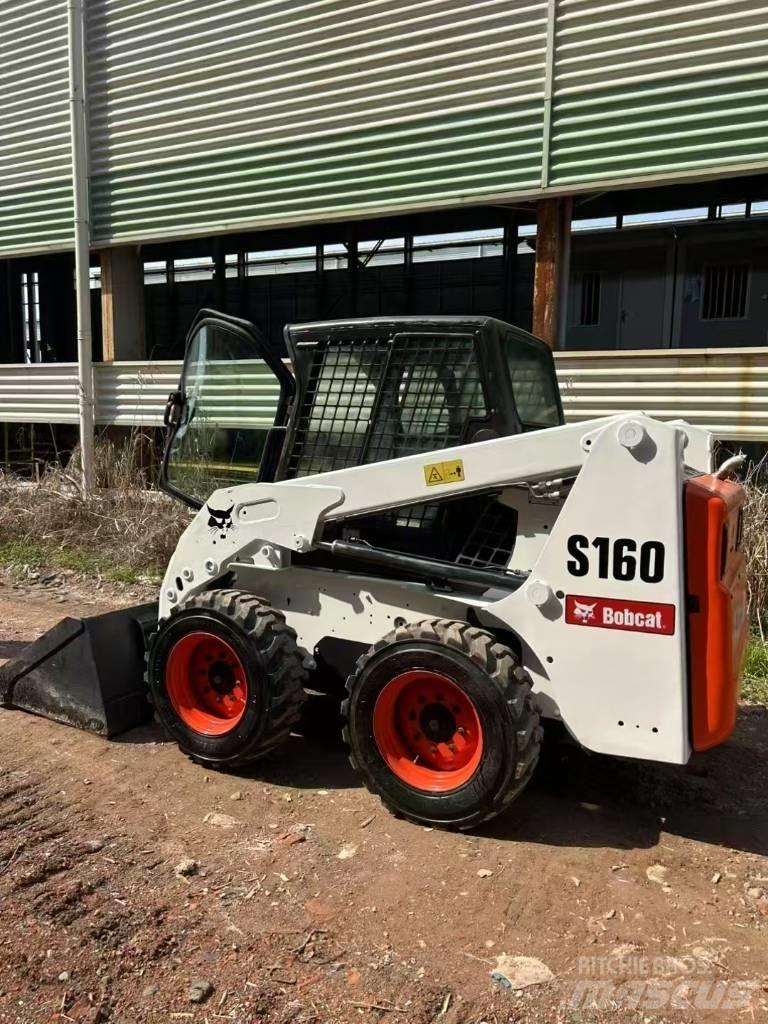 Bobcat S 160  스키드로더