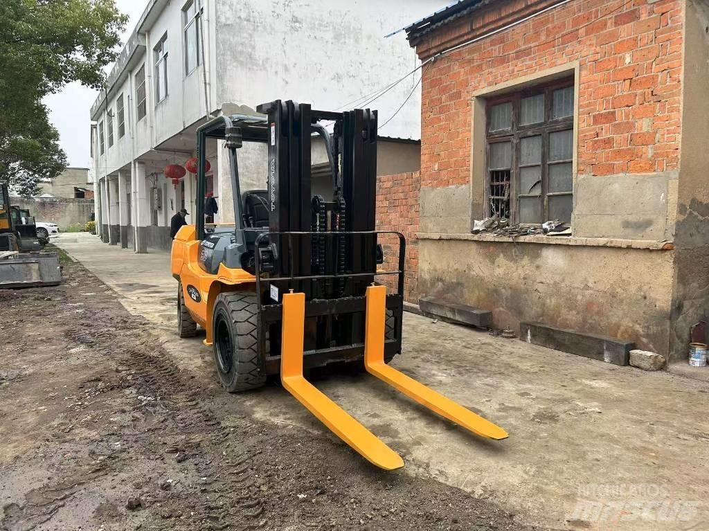 Toyota 5 ton 디젤 지게차