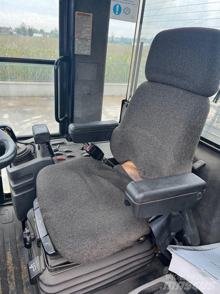 CAT 928 G  휠로우더