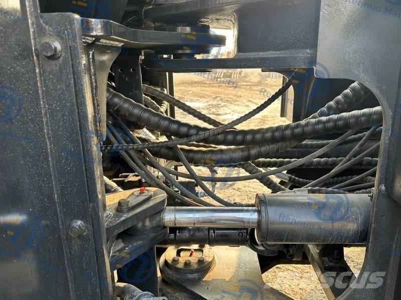 LiuGong CLG 856  휠로우더