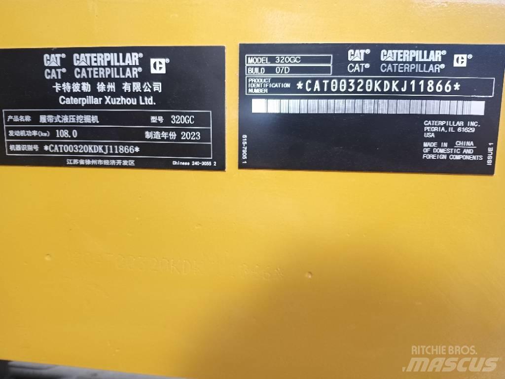 CAT 320 GC 대형 굴삭기 29톤 이상