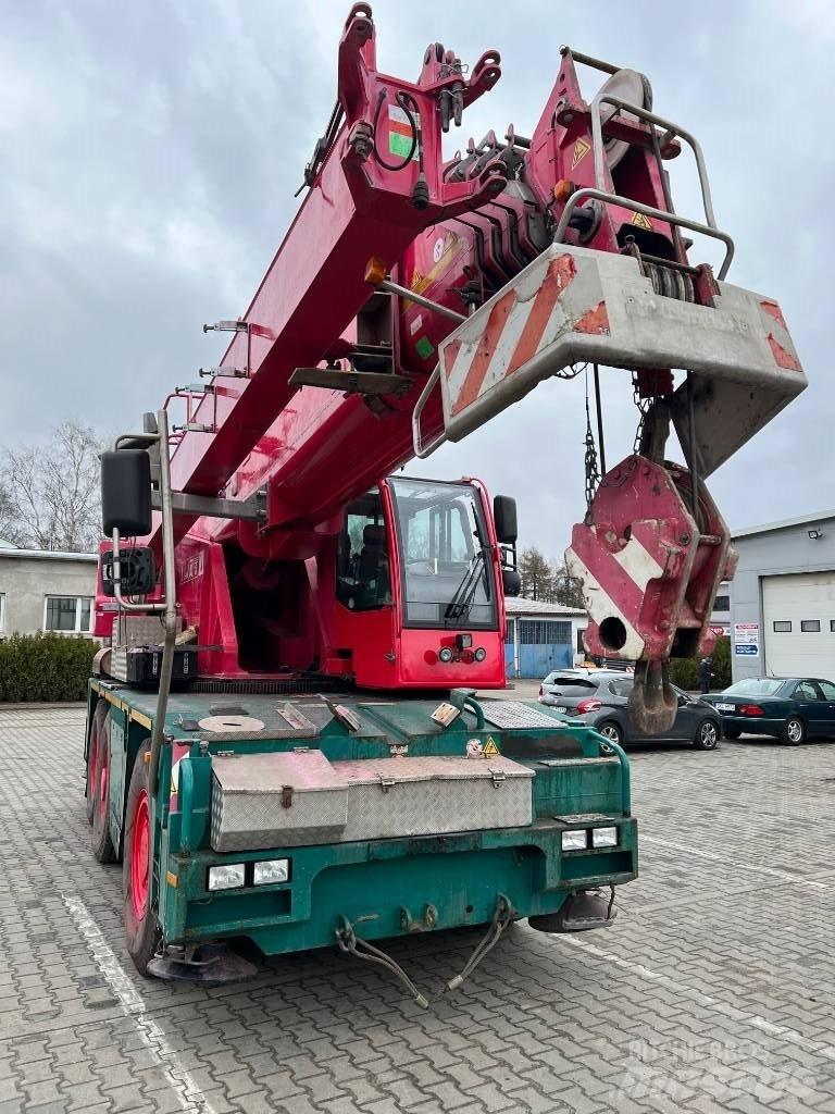 Demag AC 40-1 City A/T 크레인