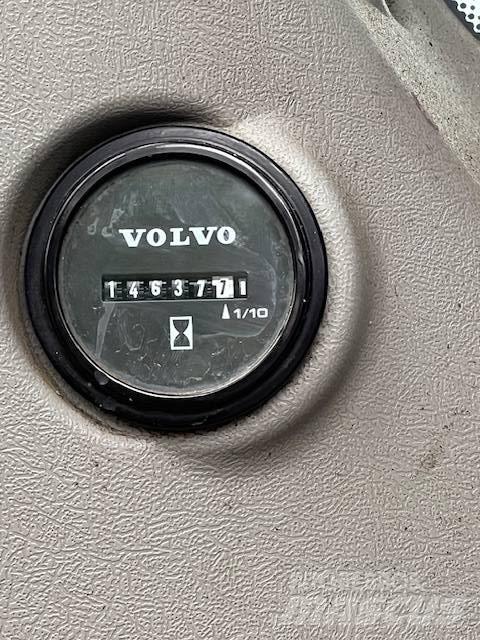 Volvo EC 350DL 대형 굴삭기 29톤 이상