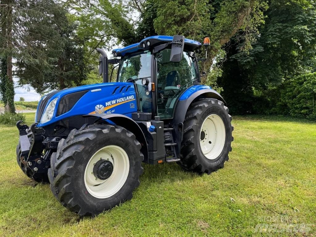 New Holland T6.180 트랙터