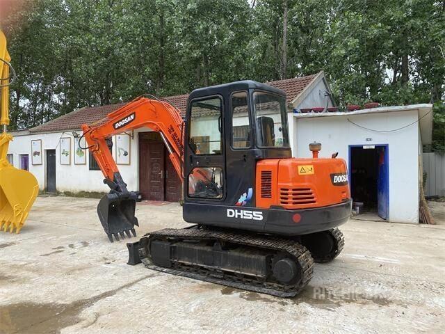 Doosan DH55 소형 굴삭기 7톤 미만