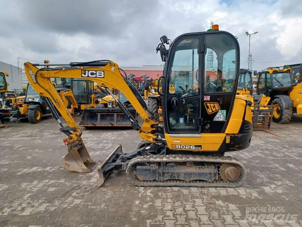 JCB 8026 CTS 소형 굴삭기 7톤 미만