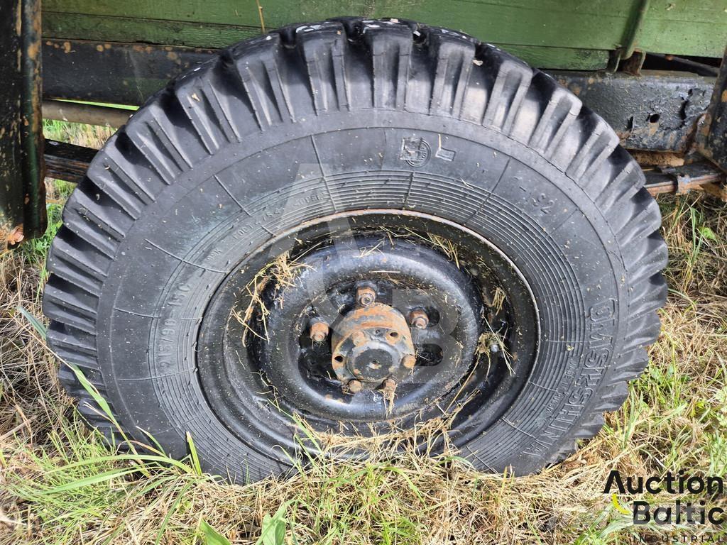  UAZ 452 픽업/드롭사이드