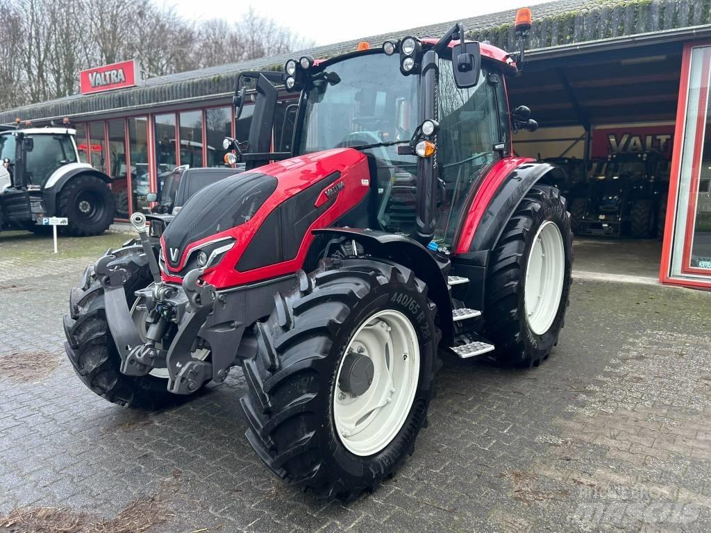 Valtra G 115 Active 트랙터