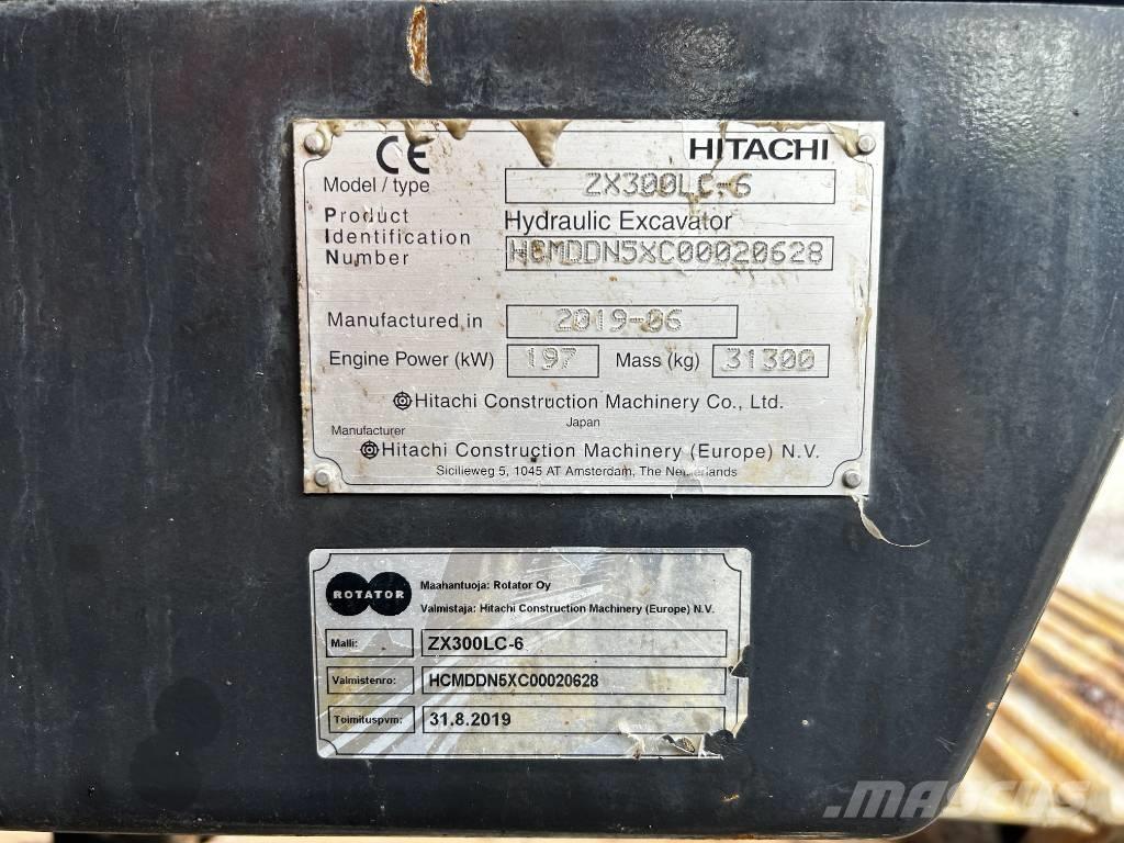Hitachi ZX 300 LC-6 대형 굴삭기 29톤 이상