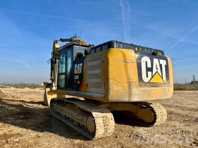 CAT 326 F L 대형 굴삭기 29톤 이상