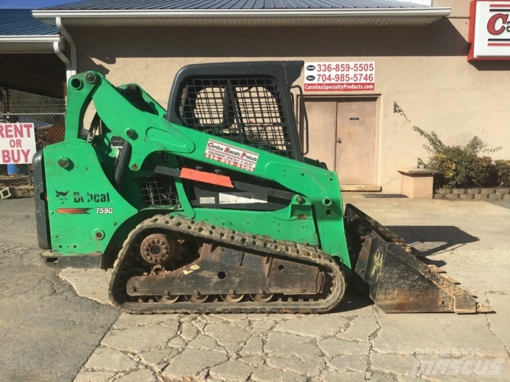 Bobcat T590  스키드로더