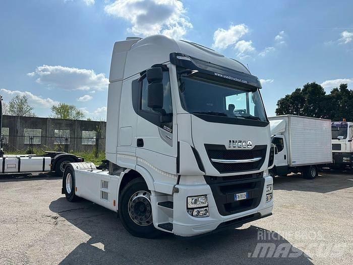 Iveco AS440E48 트랙터 유닛
