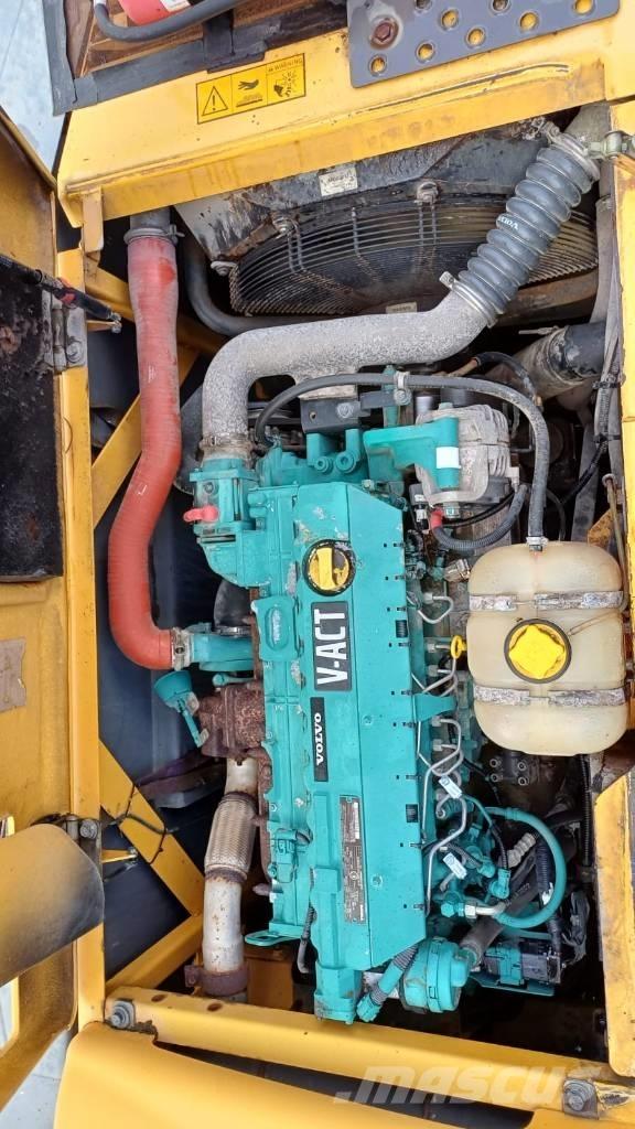 Volvo EC 180 C L 대형 굴삭기 29톤 이상