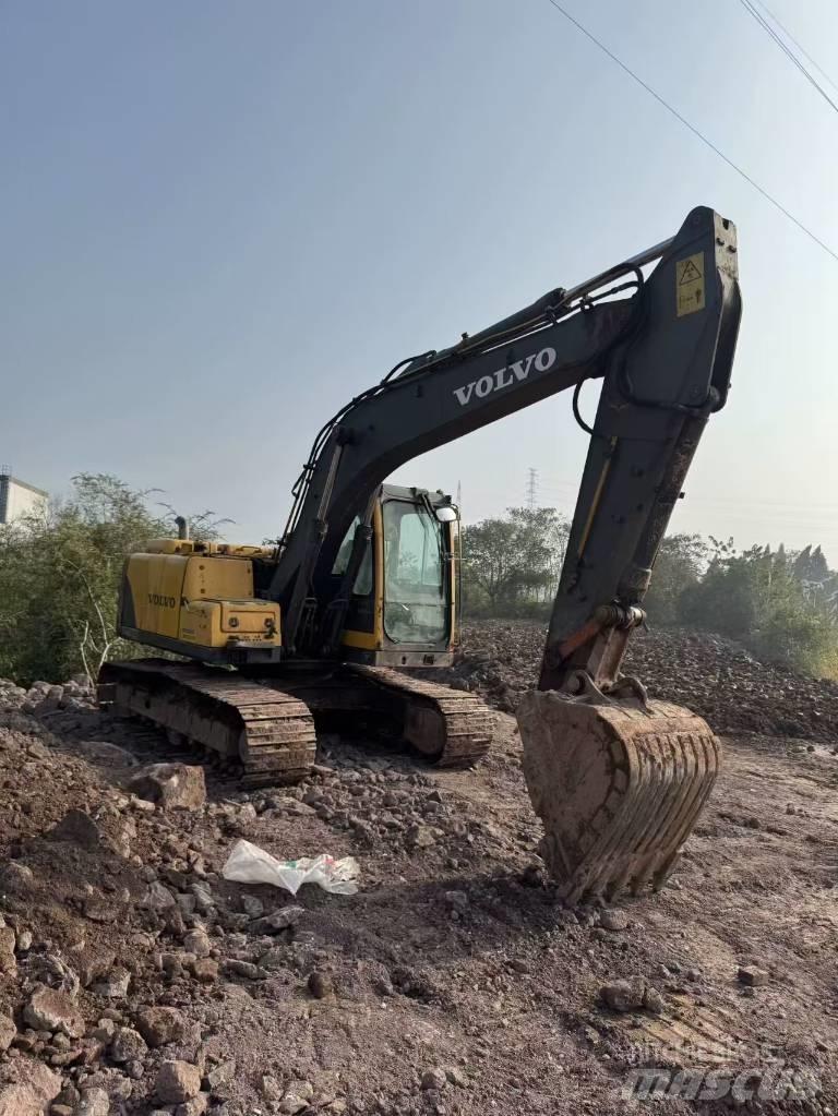 Volvo EC140B 대형 굴삭기 29톤 이상