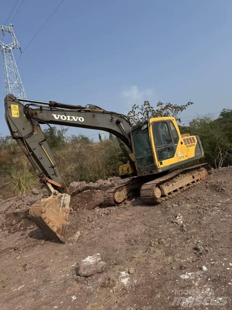 Volvo EC140B 대형 굴삭기 29톤 이상
