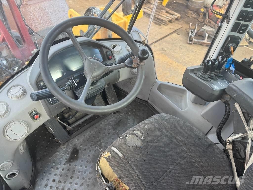 Volvo L 120 G  휠로우더