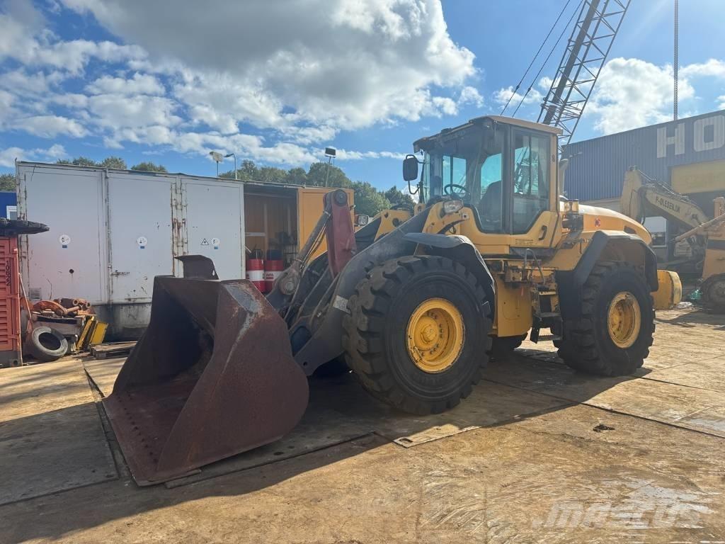 Volvo L 120 G  휠로우더