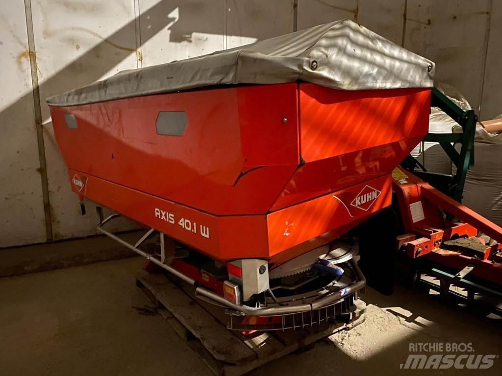 Kuhn Axis 40.1 W 미네랄 살포기