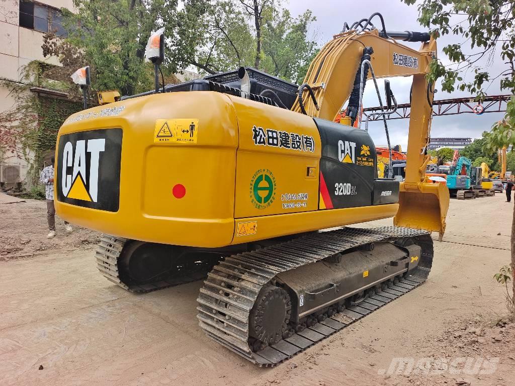 CAT 320D 대형 굴삭기 29톤 이상