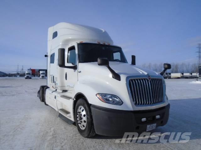 International LT 625 트랙터 유닛